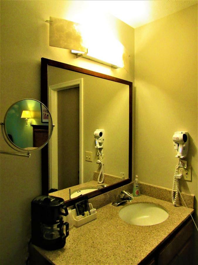 Capri Motel Avoca 外观 照片